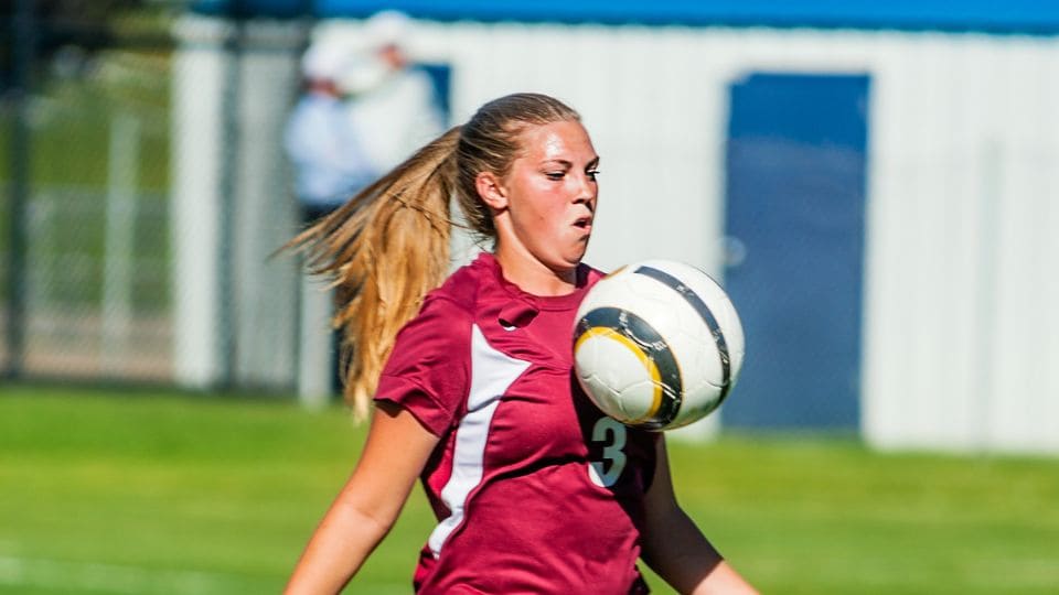 女性が胸トラップする画像1